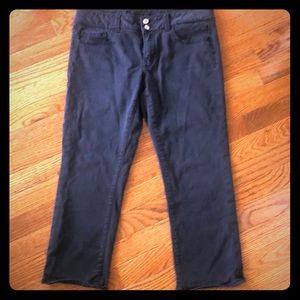 American Eagle Artist Cropped/Capri black sz 12